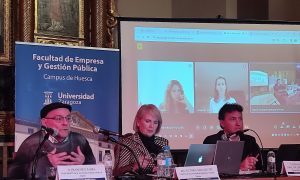 Turismo verde Huesca, pequeña economía de familias recibiendo familias.